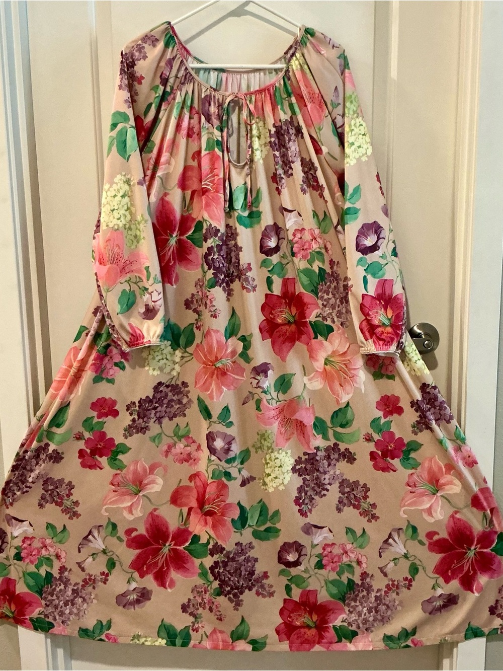 Vintage 60s MUUMUU Floral Lounge Nightgown Dress
